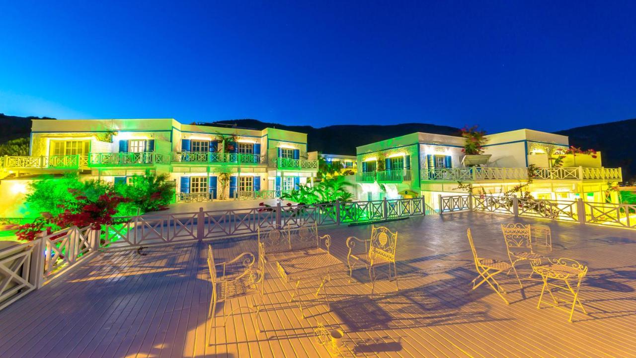 Hotel Mavi Beyaz Palamutbuku Exteriör bild